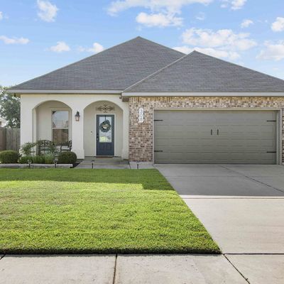 308 Saint Lucius St, Youngsville, LA 70592