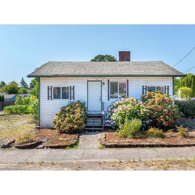 316 E Main St, Carlton, OR 97111