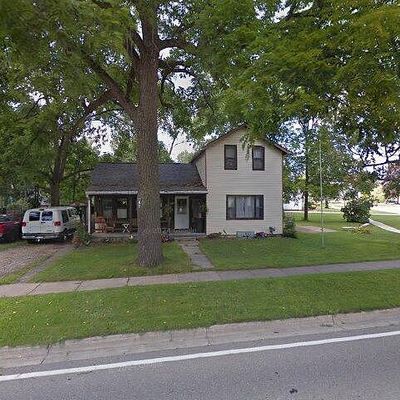 320 Byron Rd, Howell, MI 48843