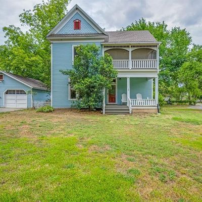 322 E Main St, Pilot Point, TX 76258