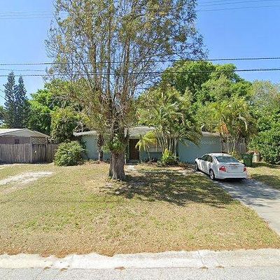 324 Golden Sands Dr, Sarasota, FL 34232