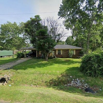 328 Greenwood St, Pontotoc, MS 38863