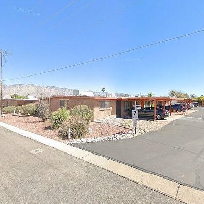 3305 E Navajo Pl, Tucson, AZ 85716