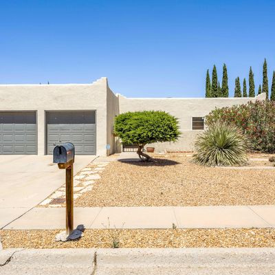 3322 Mercury Ln, Las Cruces, NM 88012