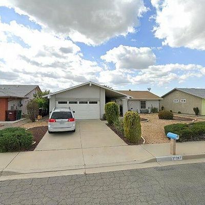 27207 Embassy St, Menifee, CA 92586