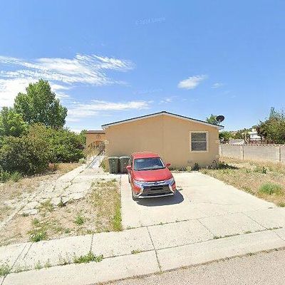 2736 Foothills Ave, Gallup, NM 87301