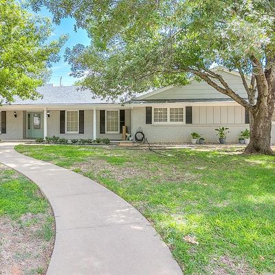 2817 Vista Del Arroyo Dr, San Angelo, TX 76904