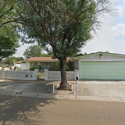 2819 E Plum St, Laredo, TX 78043