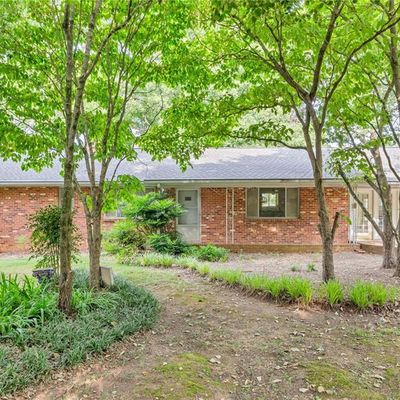 291 Woods Ln, Winston Salem, NC 27107