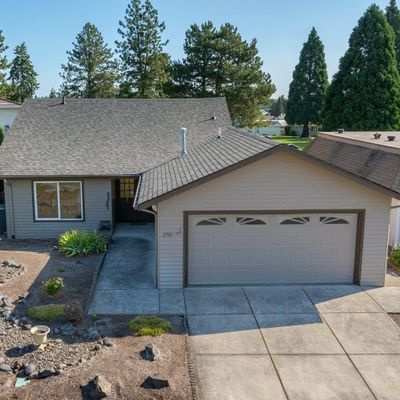 2986 Twin Oak Pl Nw, Salem, OR 97304