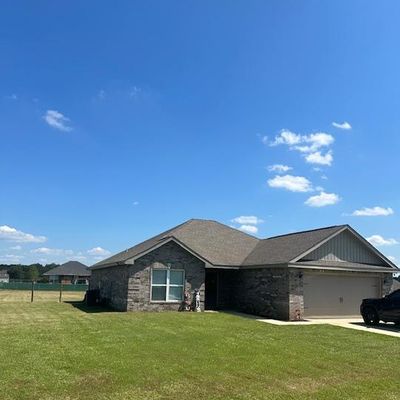 30 Bear Path, Picayune, MS 39466