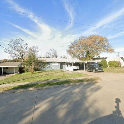 3704 Slade Blvd, Fort Worth, TX 76116