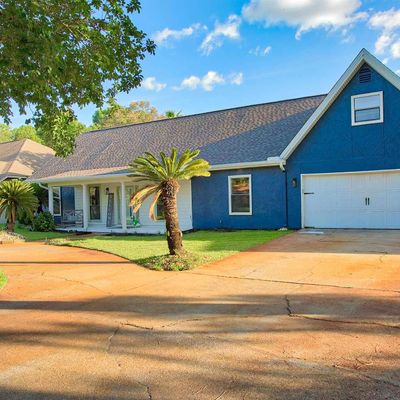 3821 Tiger Point Blvd, Gulf Breeze, FL 32563