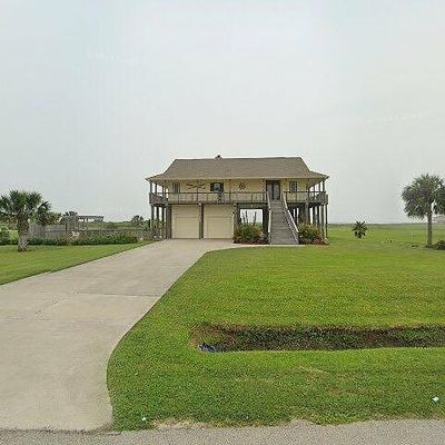 3918 Kiva Rd, Galveston, TX 77554