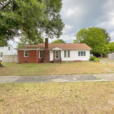 410 N Pearl St, Pageland, SC 29728