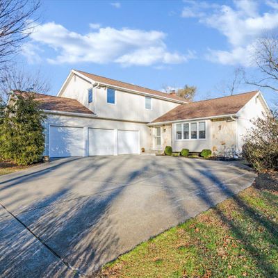 414 Country Club Dr, Cherry Hill, NJ 08003