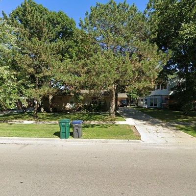 335 N Mcaree Rd, Waukegan, IL 60085