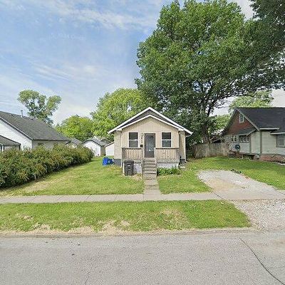 3412 Cambridge St, Des Moines, IA 50313