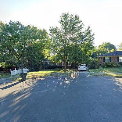 3468 King Arthur Dr, Lexington, KY 40517