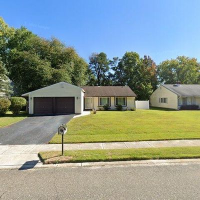 35 Eastmont Ln, Sicklerville, NJ 08081