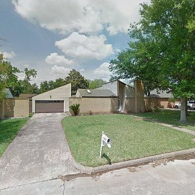 3502 Summit Dr, Missouri City, TX 77459