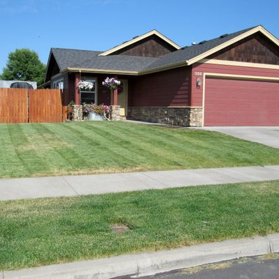 359 Nw 27 Th Ct, Redmond, OR 97756