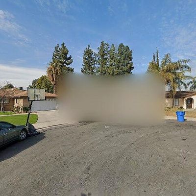 4635 Summer Side Ave, Bakersfield, CA 93309