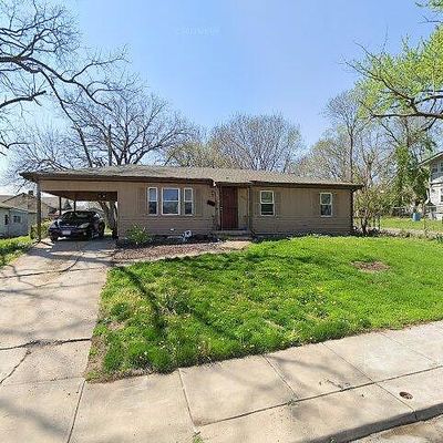 4640 Agnes Ave, Kansas City, MO 64130