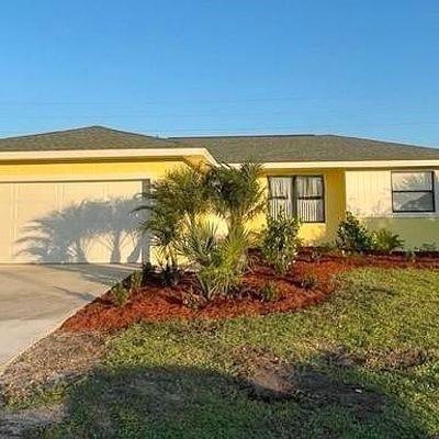 47 Annapolis Ln, Rotonda West, FL 33947