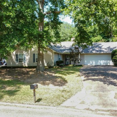 4787 Old Lake Rd, Jackson, MS 39212