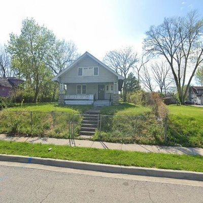 4920 Walrond Ave, Kansas City, MO 64130