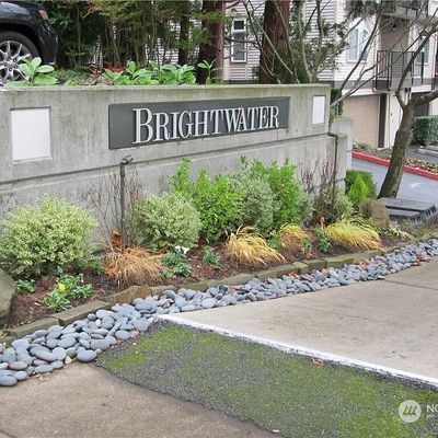 501 Kirkland Avenue Unit 306, Kirkland, WA 98033