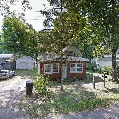 504 Grove St, Vicksburg, MI 49097