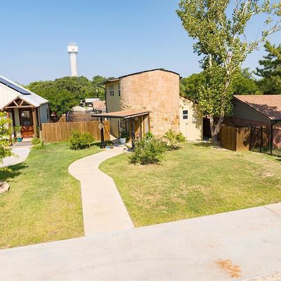 507 S Ostrom Ave, Eastland, TX 76448