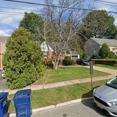 420 Sutton Ave, Hackensack, NJ 07601