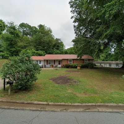 4307 Kimball Ln, Winston Salem, NC 27105