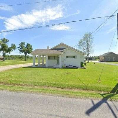 4442 Country Dr, Bourg, LA 70343