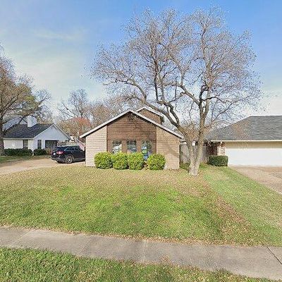 445 Mayfair Dr, Bossier City, LA 71111