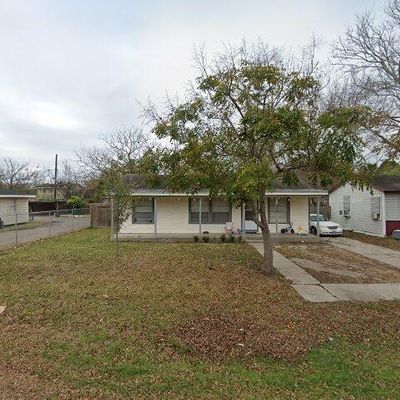 4537 Woodland St, Corpus Christi, TX 78415