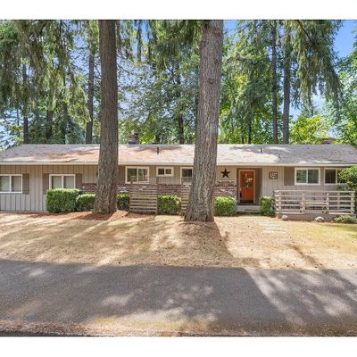 4537 Heritage Ln, Lake Oswego, OR 97035