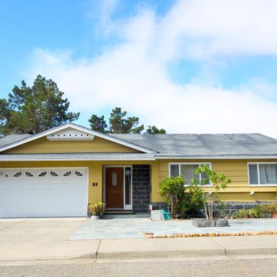 59 Maggiora Dr, Oakland, CA 94605