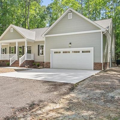 5909 Mill Race Pl, Gloucester, VA 23061