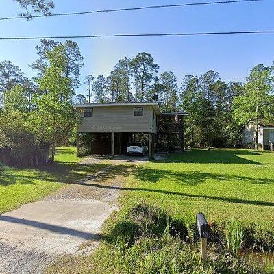 6137 2 Nd St, Bay Saint Louis, MS 39520