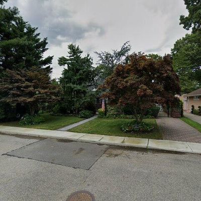 621 Arnold Rd, West Hempstead, NY 11552