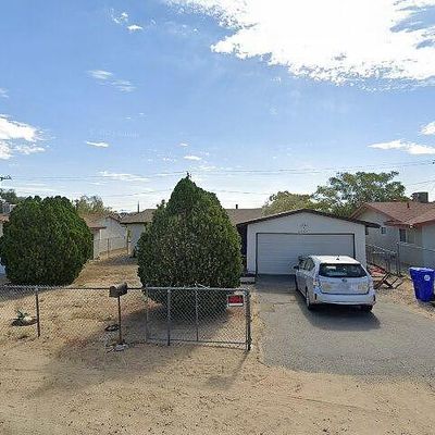 6367 Del Monte Ave, Yucca Valley, CA 92284