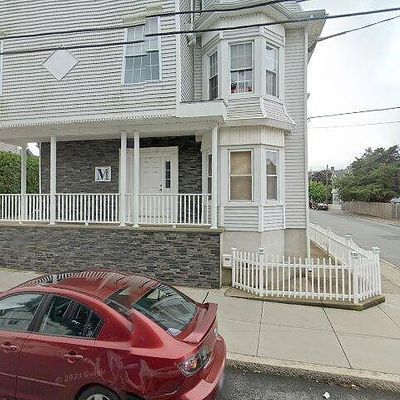 525 Center St, Fall River, MA 02724