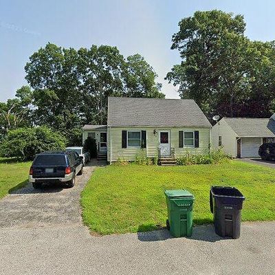 53 Pell Ave, Warwick, RI 02888