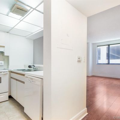 540 Brickell Key Dr #312, Miami, FL 33131