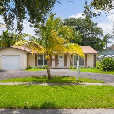 5440 Lincoln St, Hollywood, FL 33021