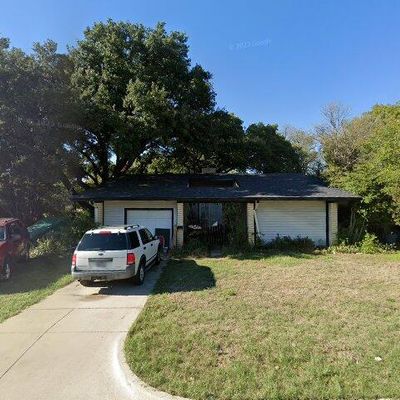 5709 Tourist Dr, North Richland Hills, TX 76117